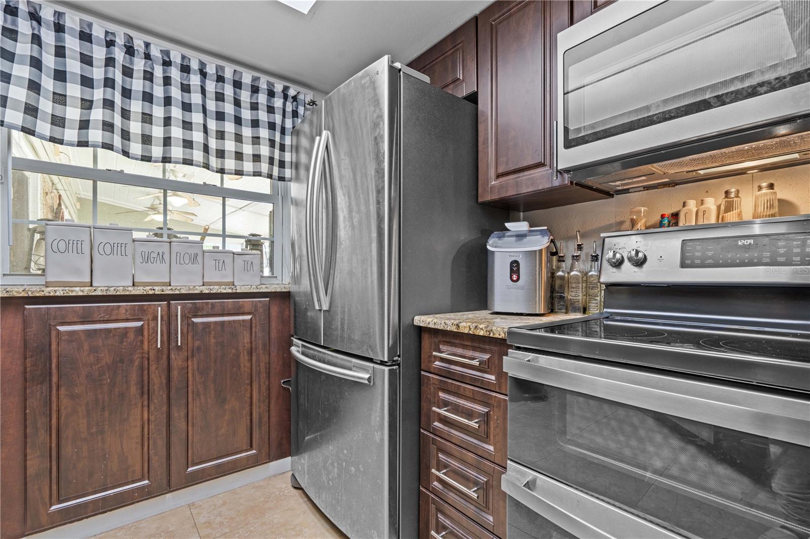 Image 44 of 64 For 4120 Tyndale Drive