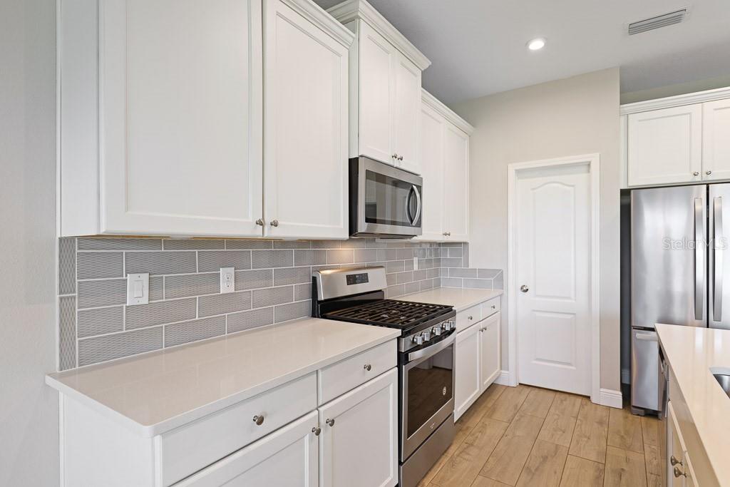 Image 12 of 46 For 5420 Silver Sun Drive