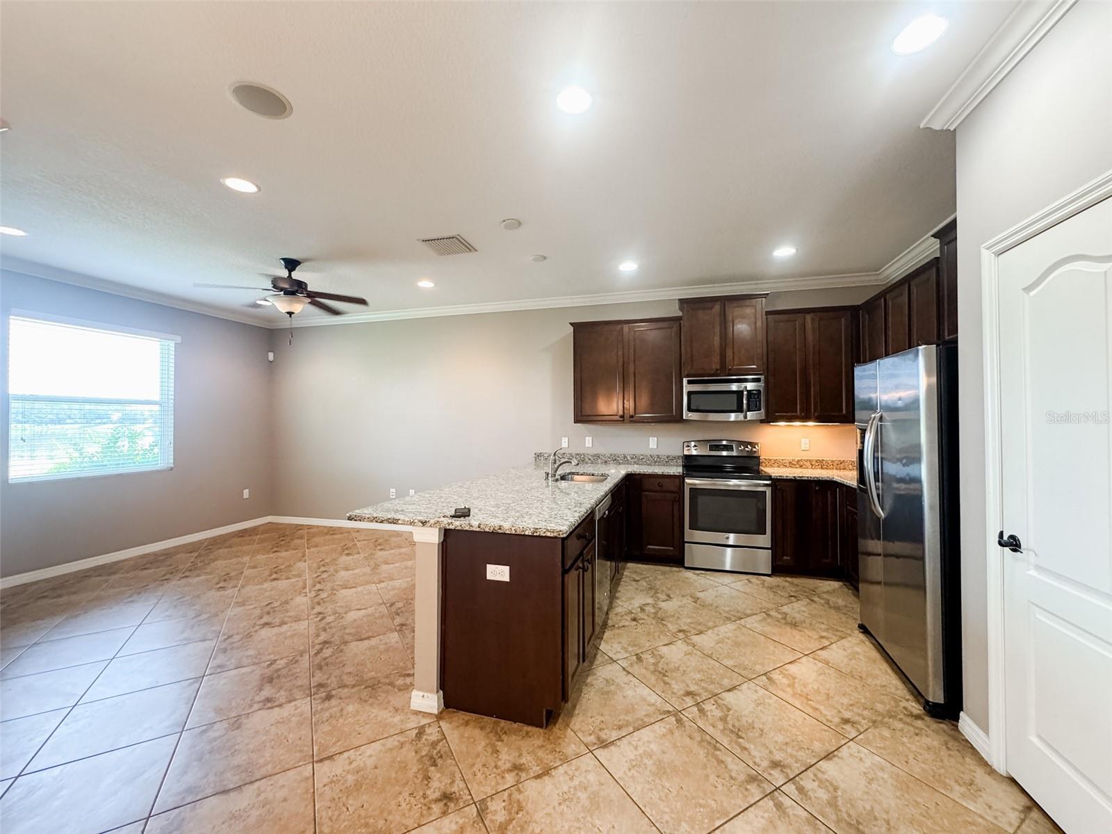 Image 7 of 24 For 27015 Juniper Bay Drive