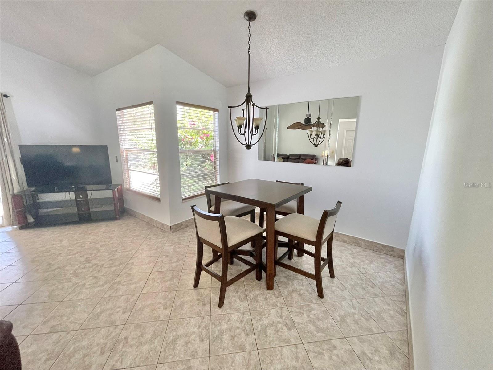 Image 11 of 46 For 4214 Foxboro Drive