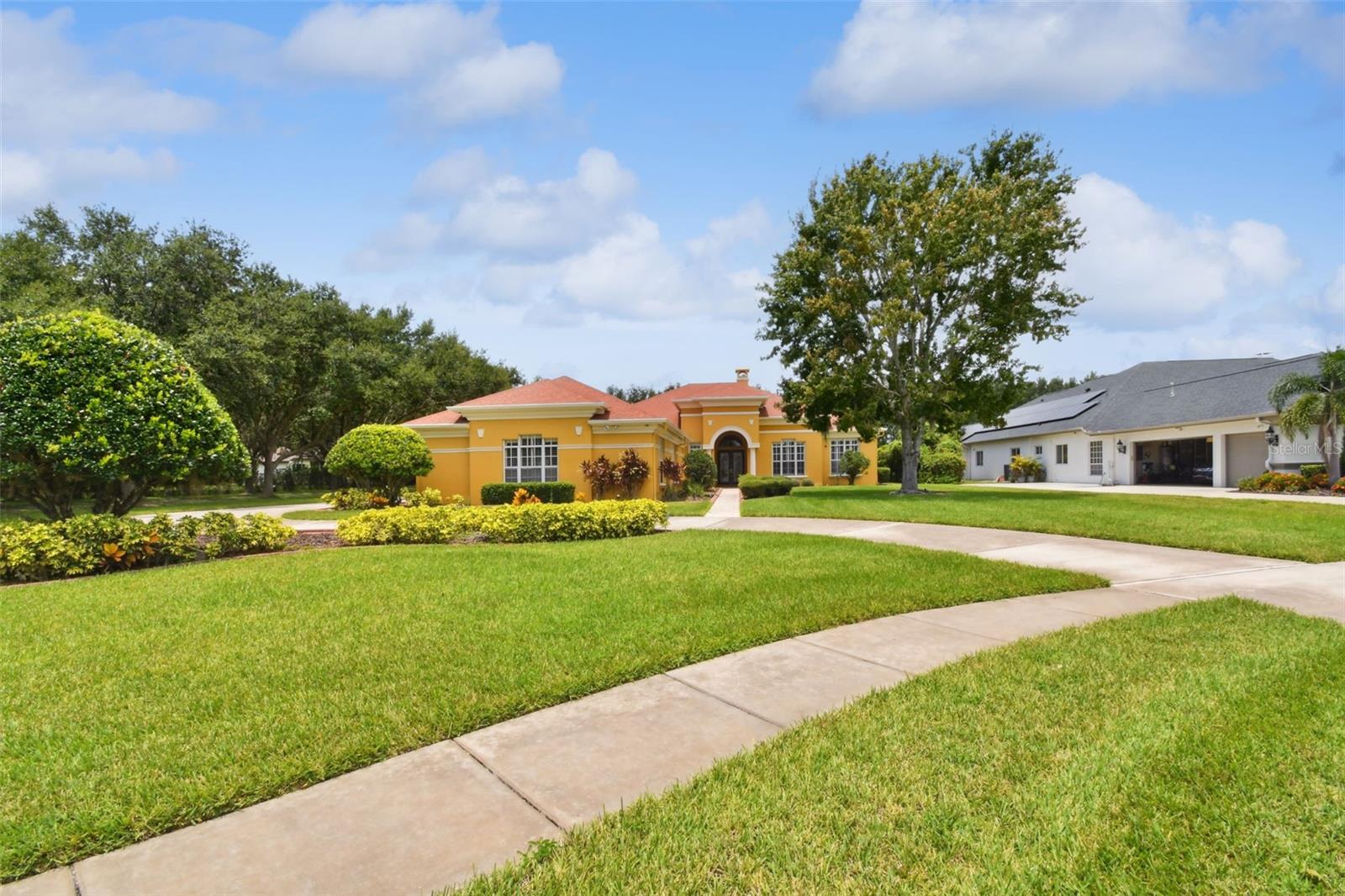 Image 3 of 98 For 5517 Keeler Oak Street