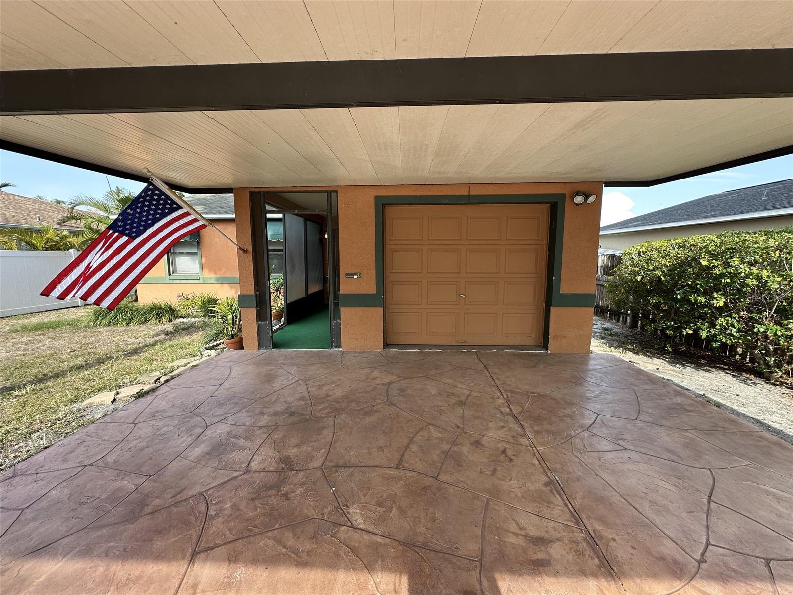 Image 13 of 41 For 6818 Himes Avenue