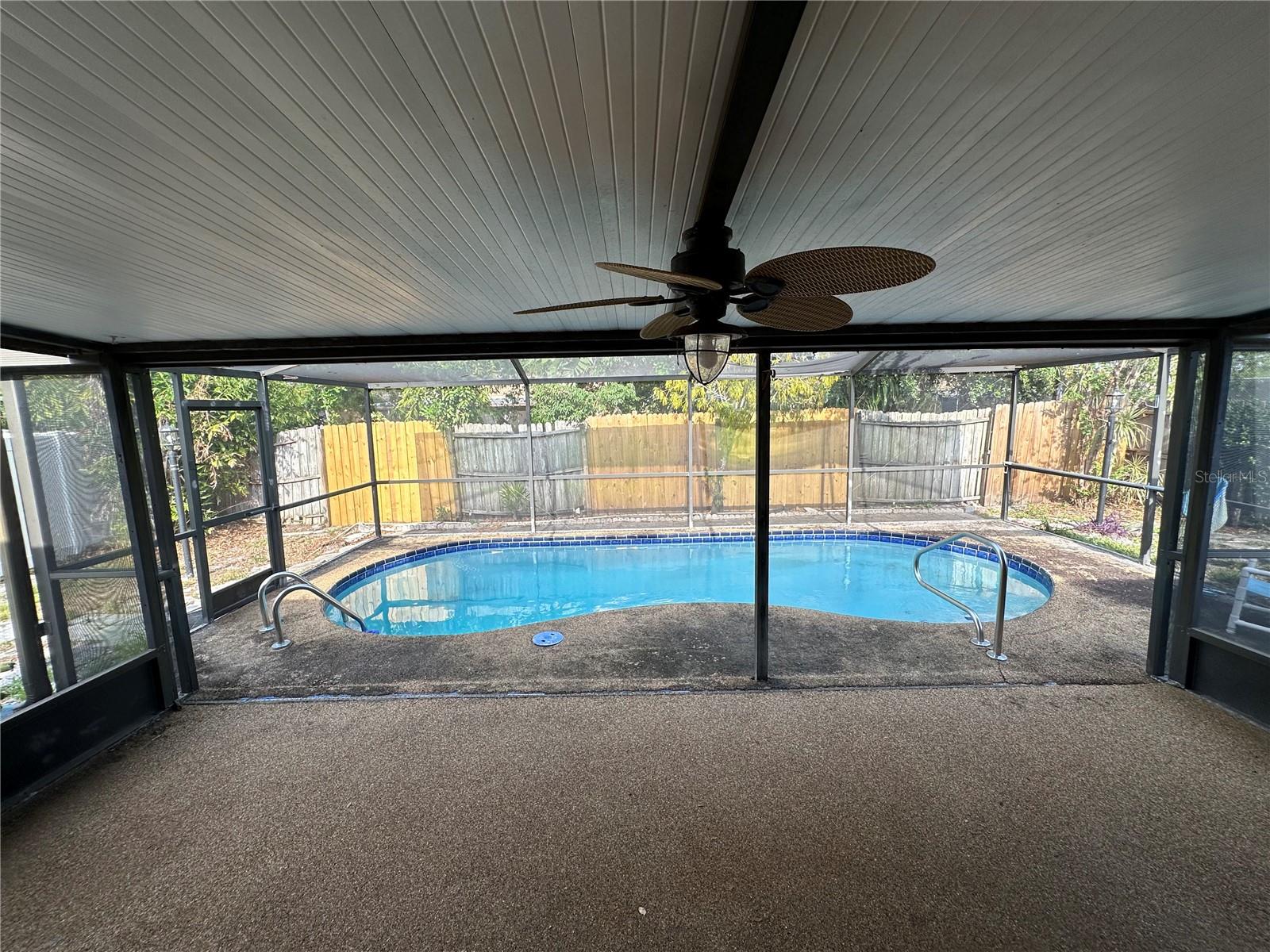 Image 37 of 41 For 6818 Himes Avenue