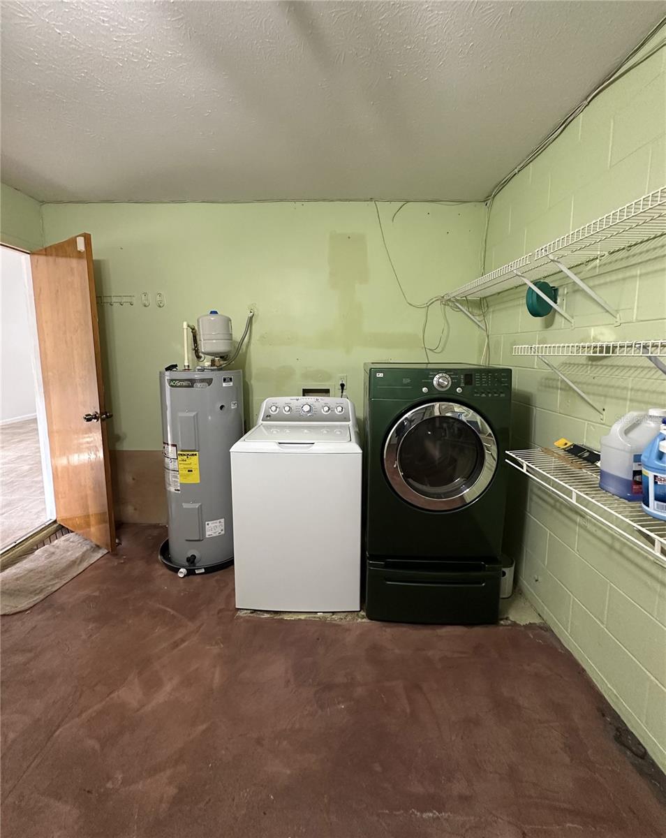 Image 41 of 41 For 6818 Himes Avenue