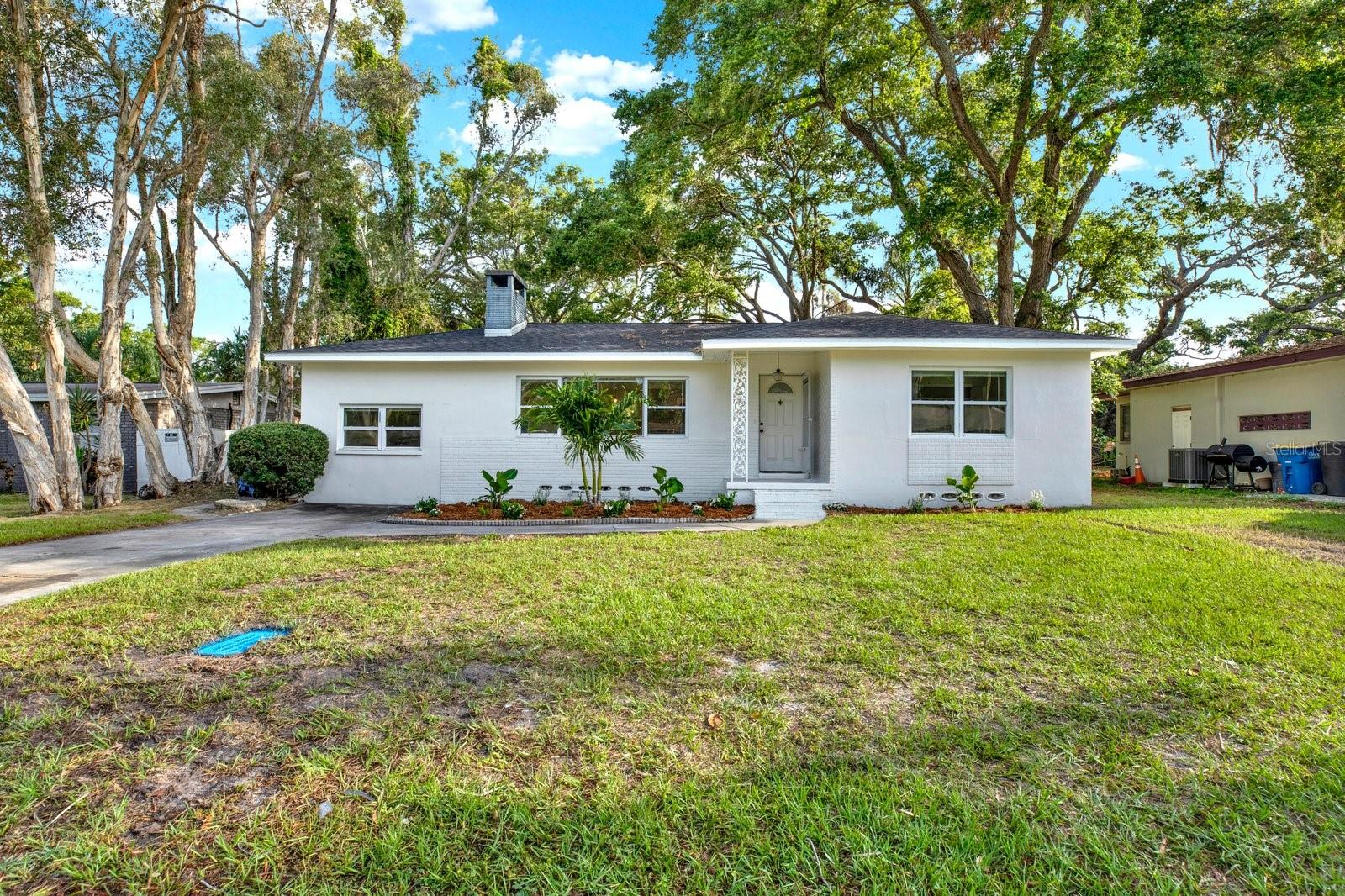 Details for 1352 Parkwood Street, CLEARWATER, FL 33755