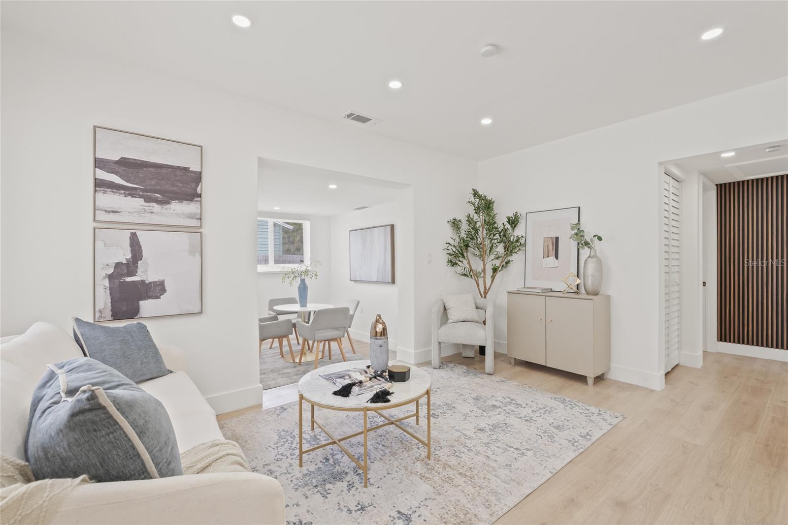 Image 3 of 41 For 3008 Van Buren Drive