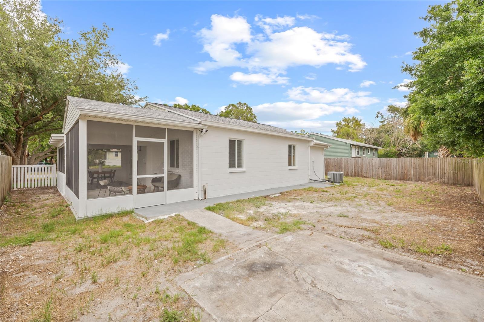 Image 33 of 41 For 3008 Van Buren Drive