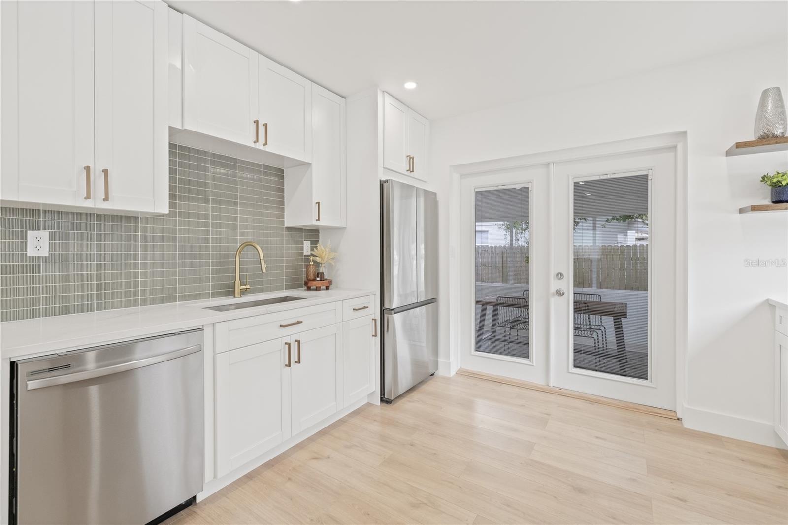 Image 8 of 41 For 3008 Van Buren Drive