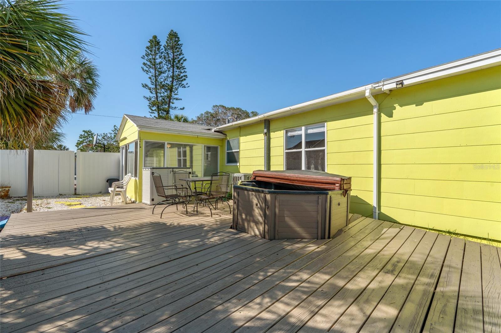 Image 3 of 28 For 600 79th Avenue