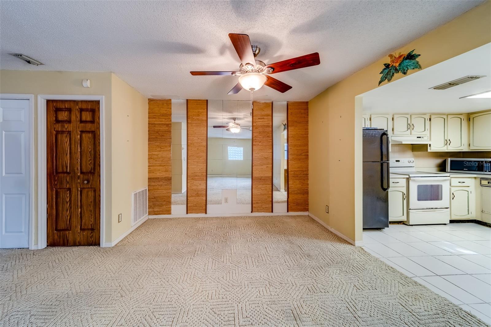 Image 12 of 21 For 1249 Abbey Crescent Lane