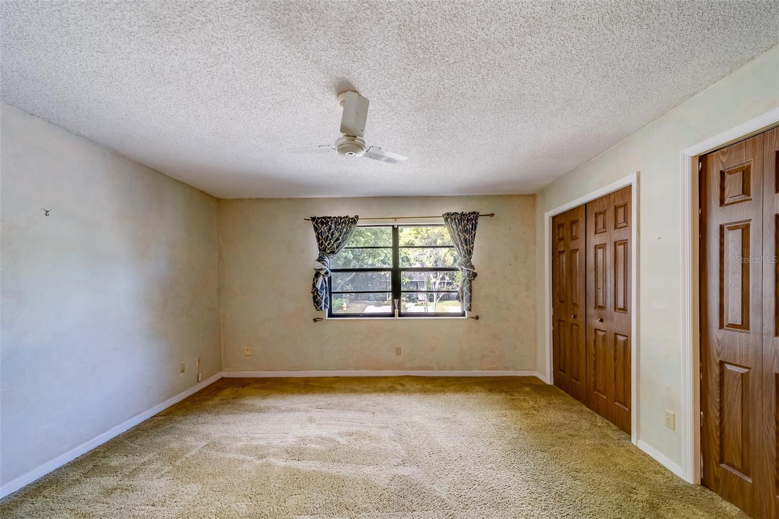 Image 9 of 21 For 1249 Abbey Crescent Lane