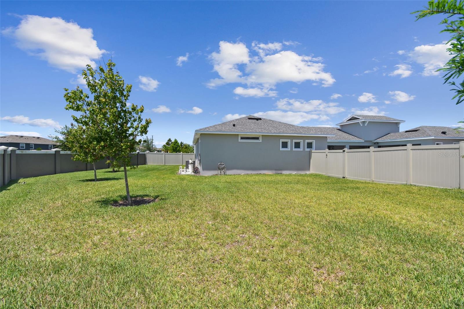 Image 49 of 68 For 8421 Ivy Stark Boulevard
