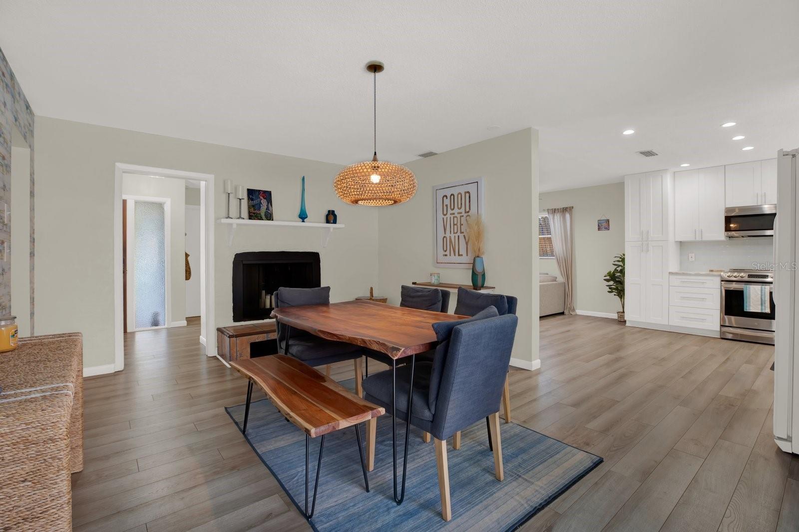 Image 12 of 42 For 8253 137th Lane