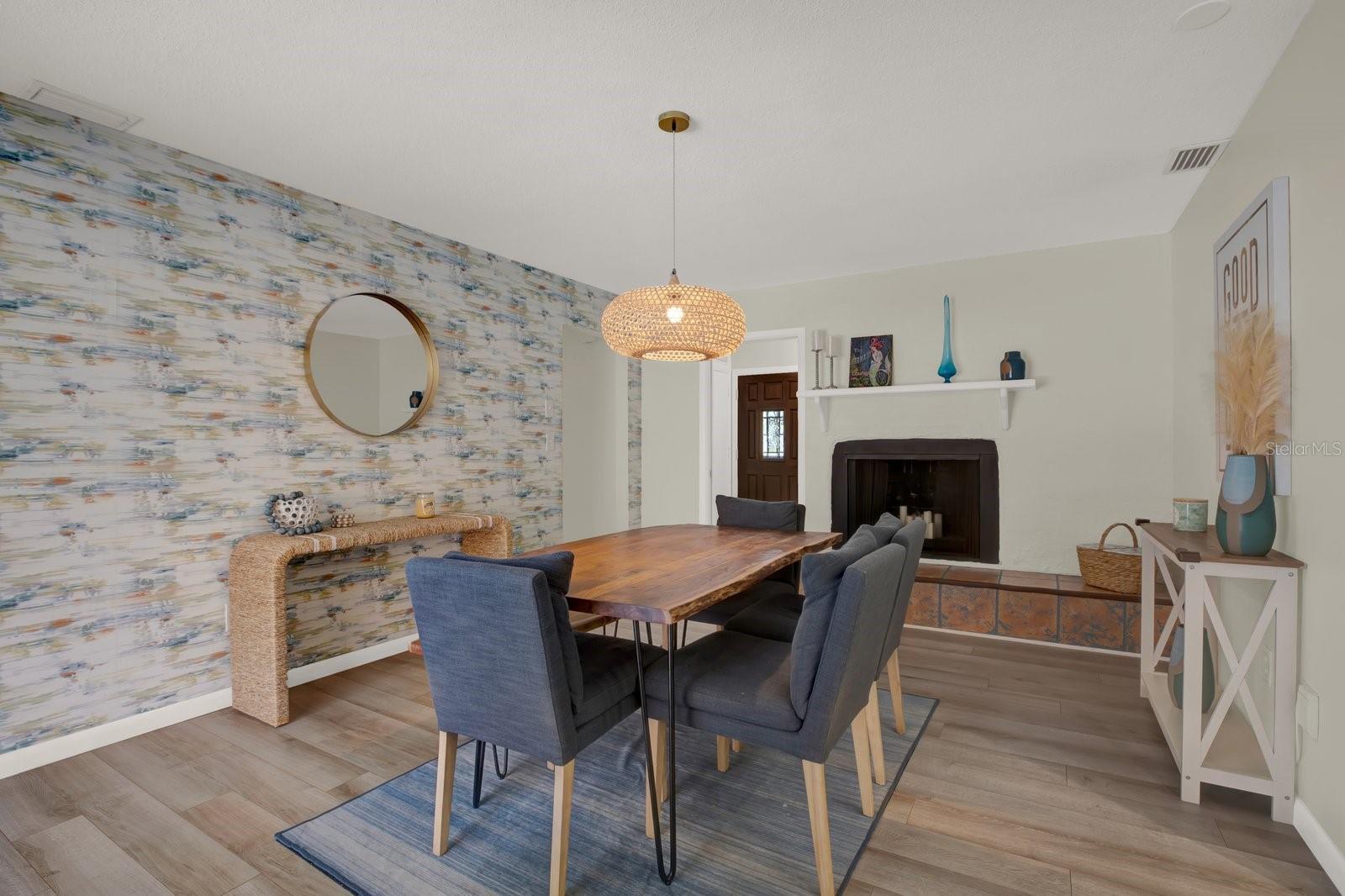 Image 14 of 42 For 8253 137th Lane