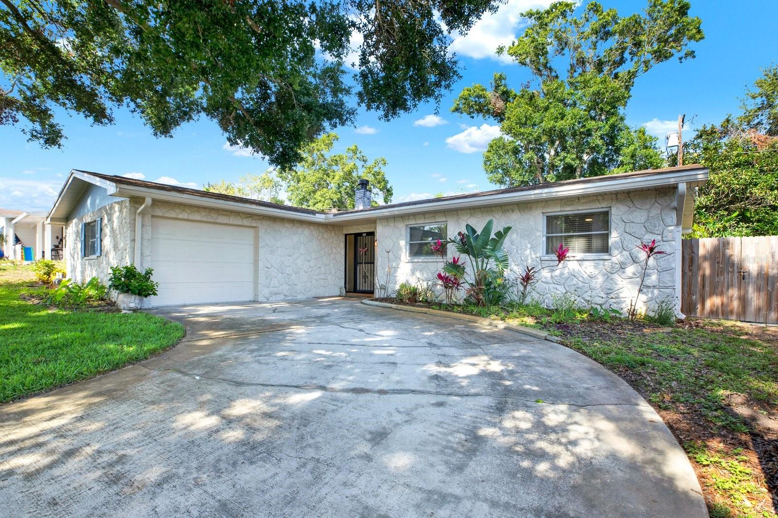 Image 2 of 42 For 8253 137th Lane