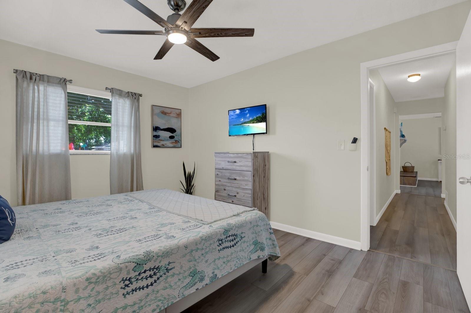 Image 20 of 42 For 8253 137th Lane