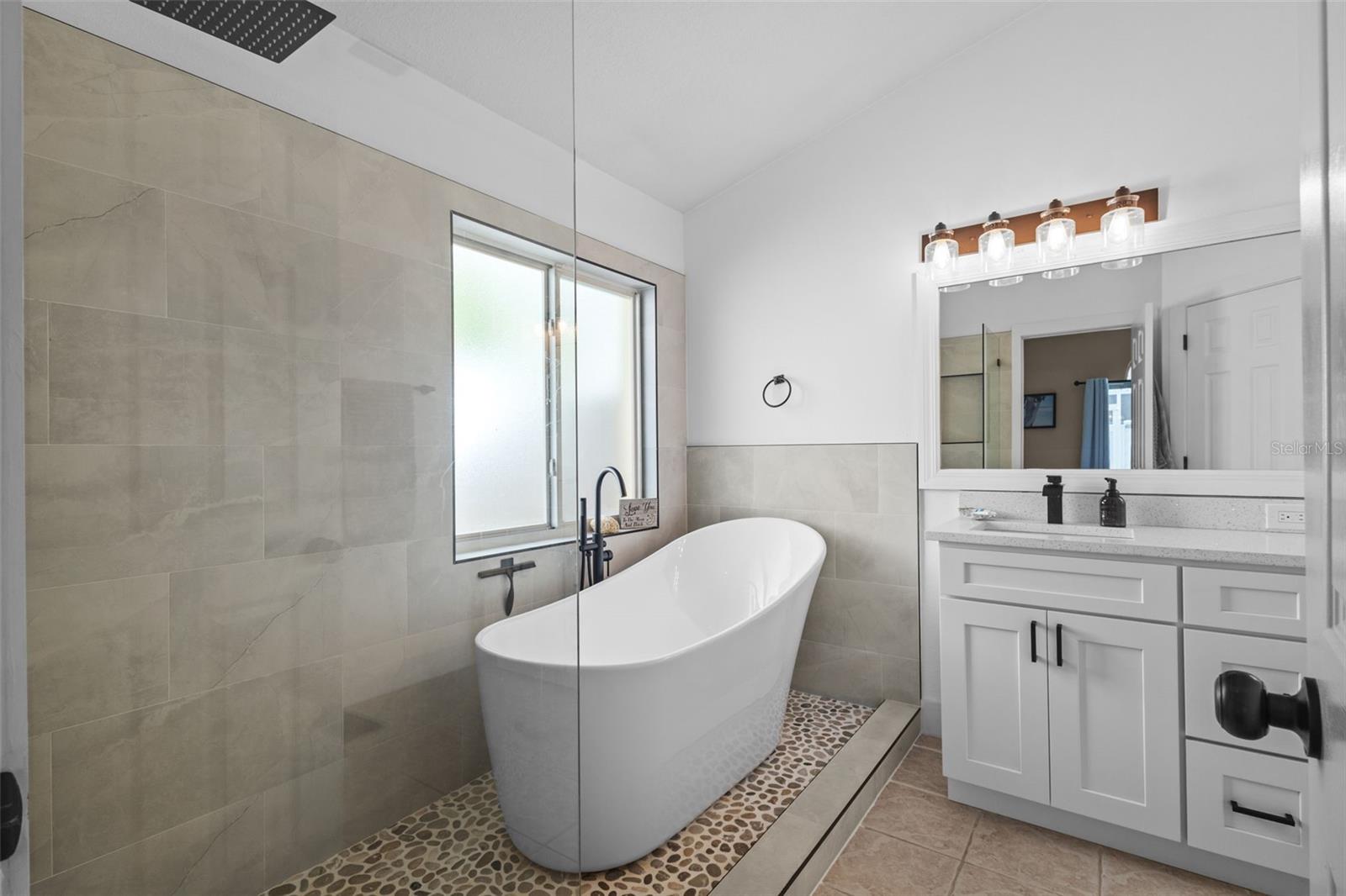 Image 18 of 36 For 8820 Cypress Hammock Drive