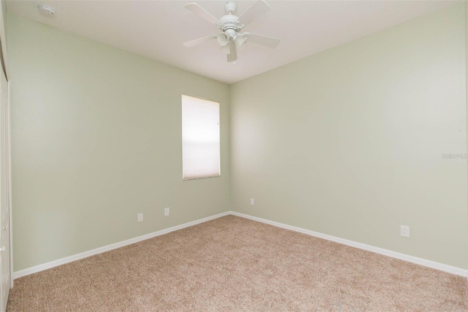 Image 16 of 27 For 17843 Cunningham Court