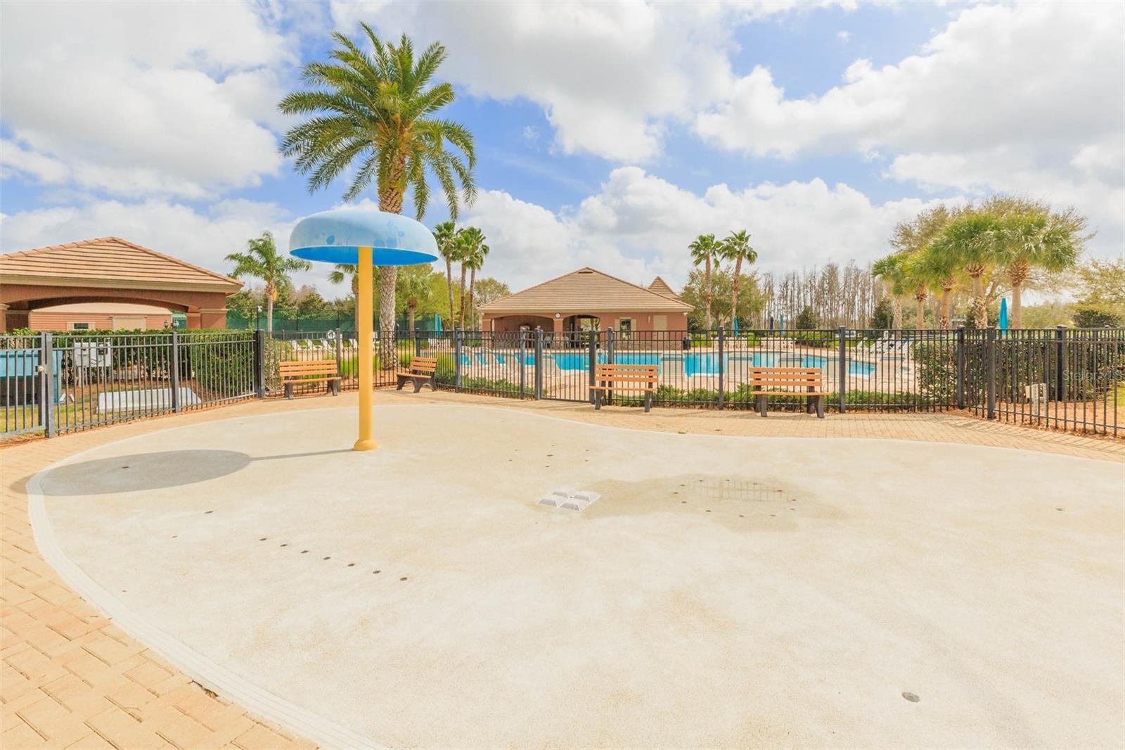 Image 23 of 27 For 17843 Cunningham Court