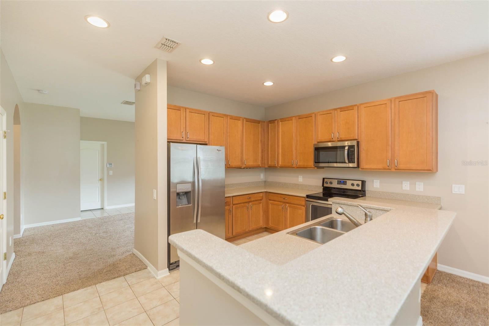 Image 5 of 27 For 17843 Cunningham Court