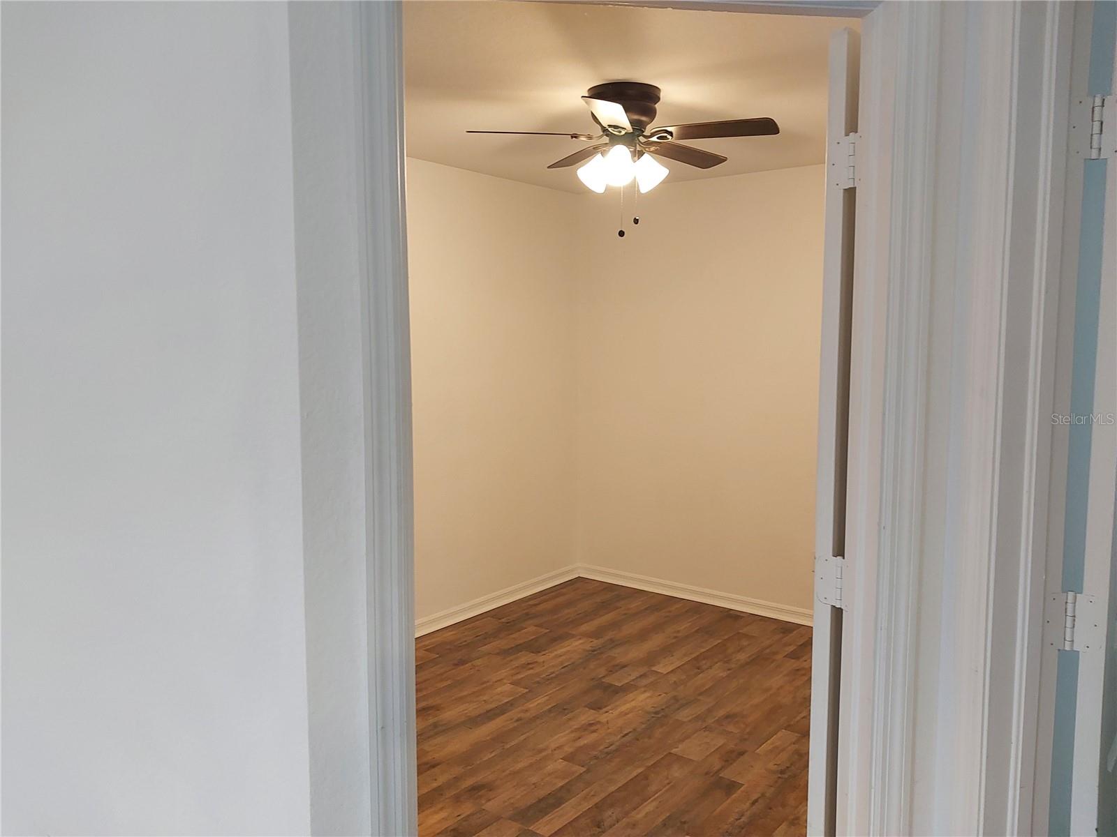 Image 10 of 28 For 557 Windermere Drive