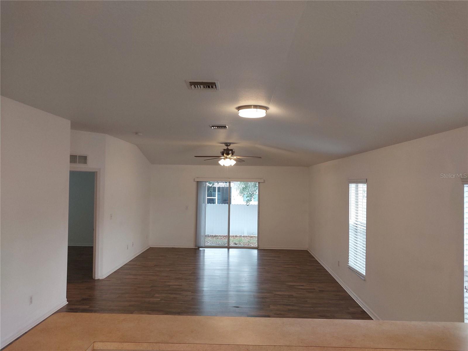 Image 7 of 28 For 557 Windermere Drive