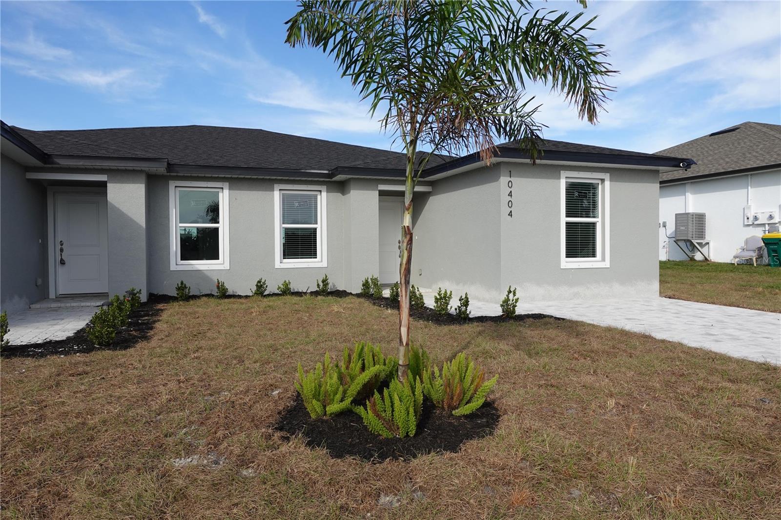 Image 4 of 30 For 17099 Carleen Avenue