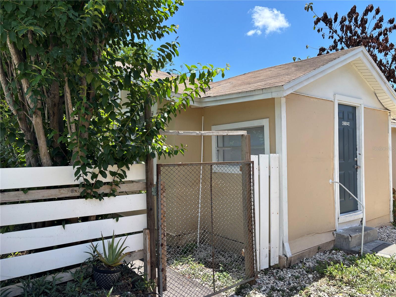 Image 8 of 21 For 4213 Cayuga Street