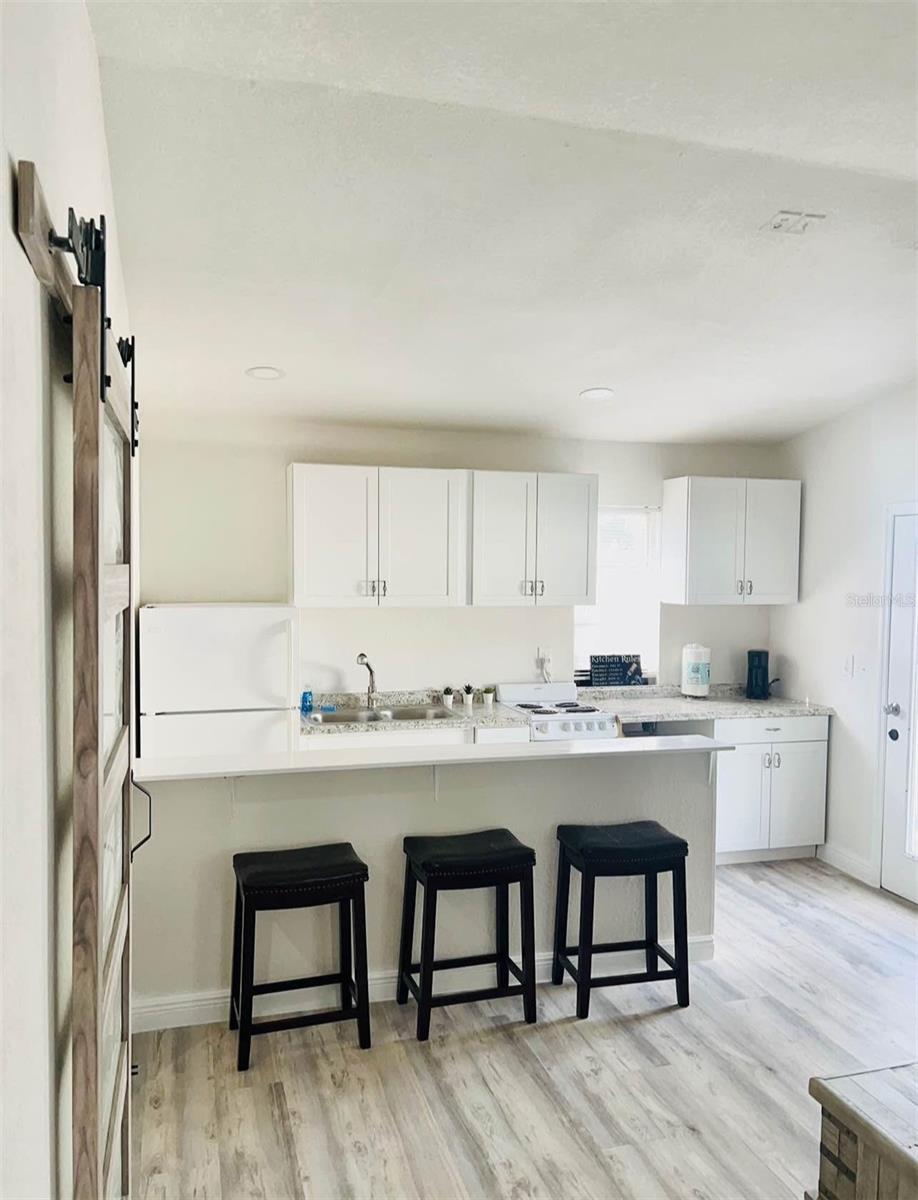 Image 4 of 8 For 12701 130th Street