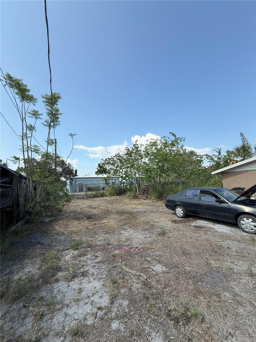 Image 8 of 11 For 6946 Mohawk Avenue