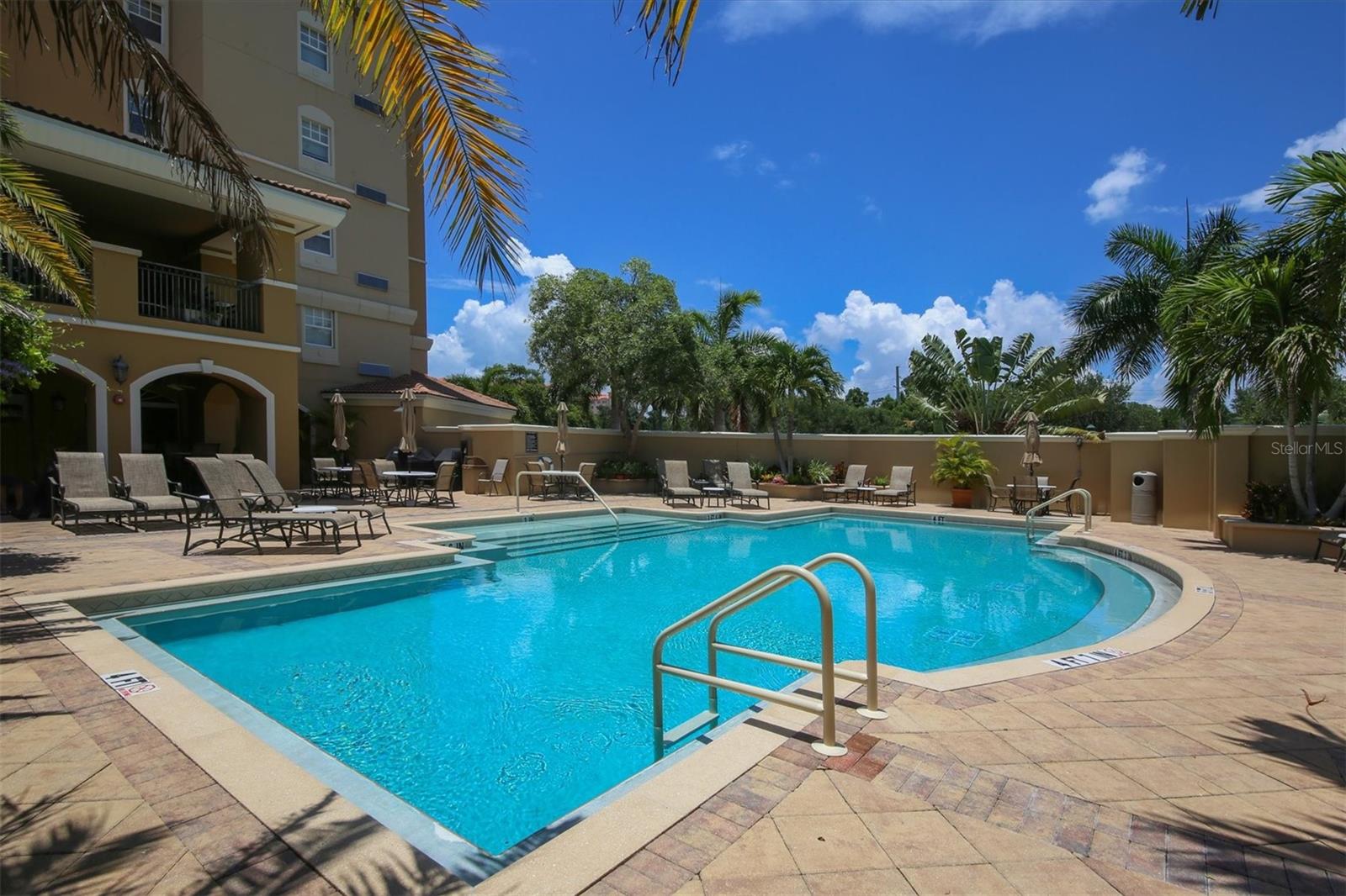 Image 21 of 32 For 1268 11th Street 2302