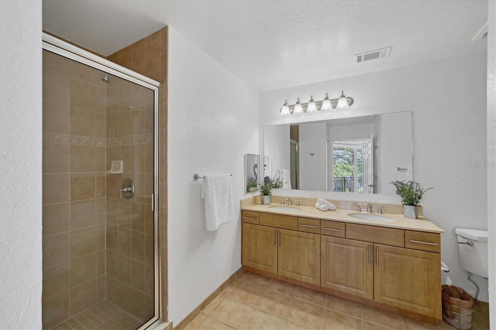 Image 7 of 32 For 1268 11th Street 2302