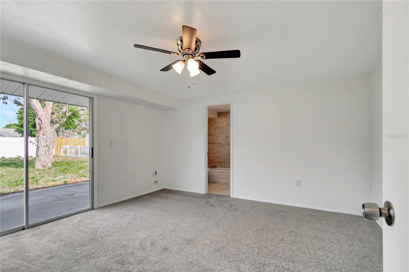 Image 16 of 28 For 3929 Cochise Terrace