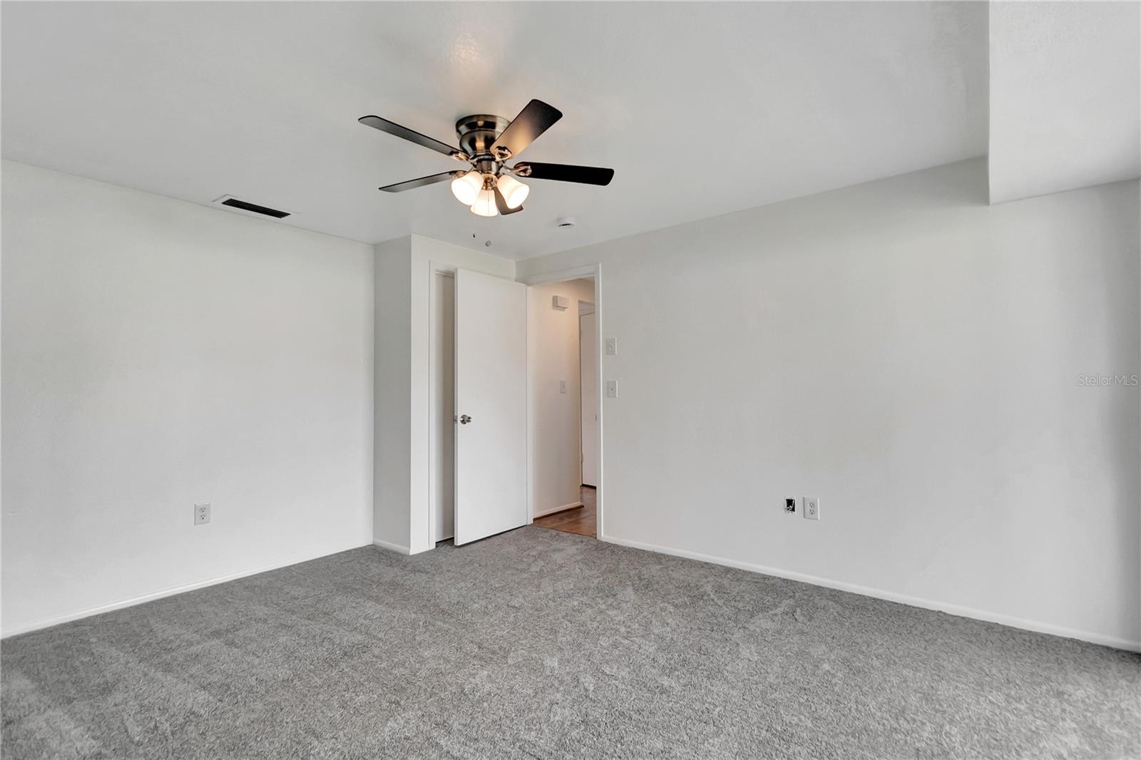Image 18 of 28 For 3929 Cochise Terrace