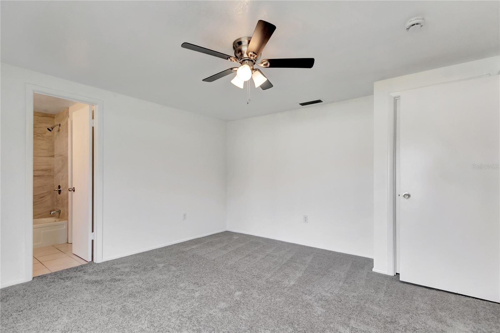 Image 19 of 28 For 3929 Cochise Terrace