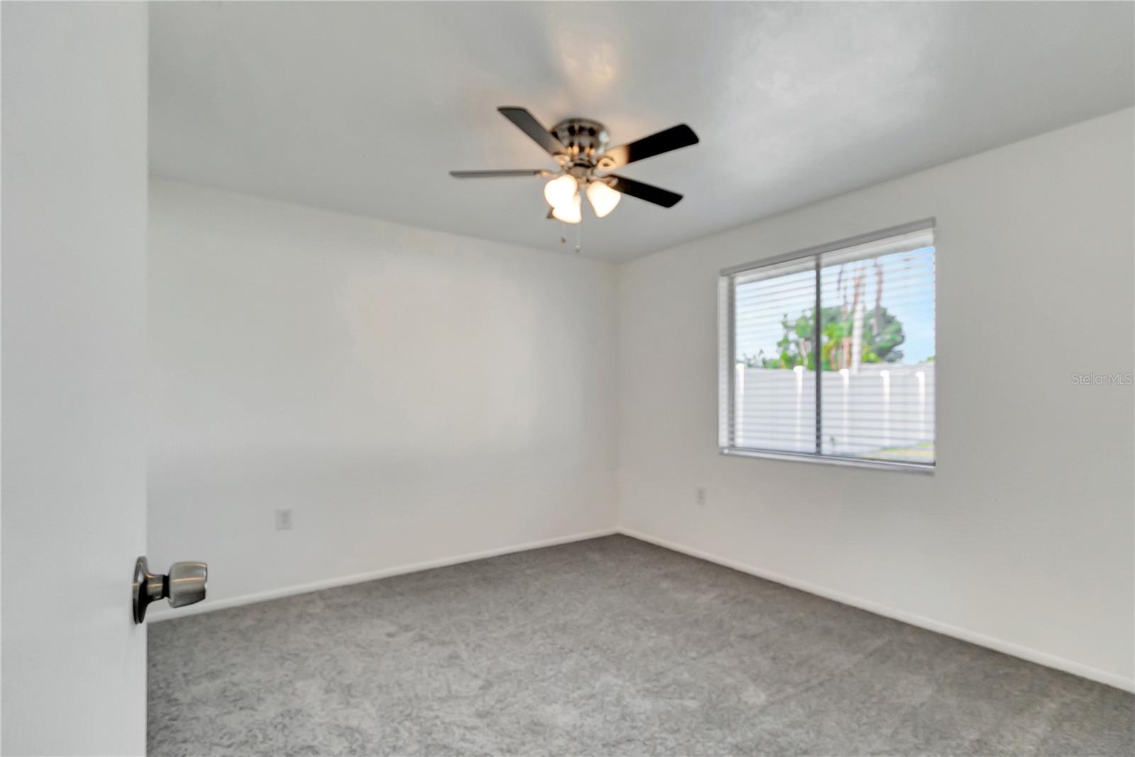 Image 21 of 28 For 3929 Cochise Terrace