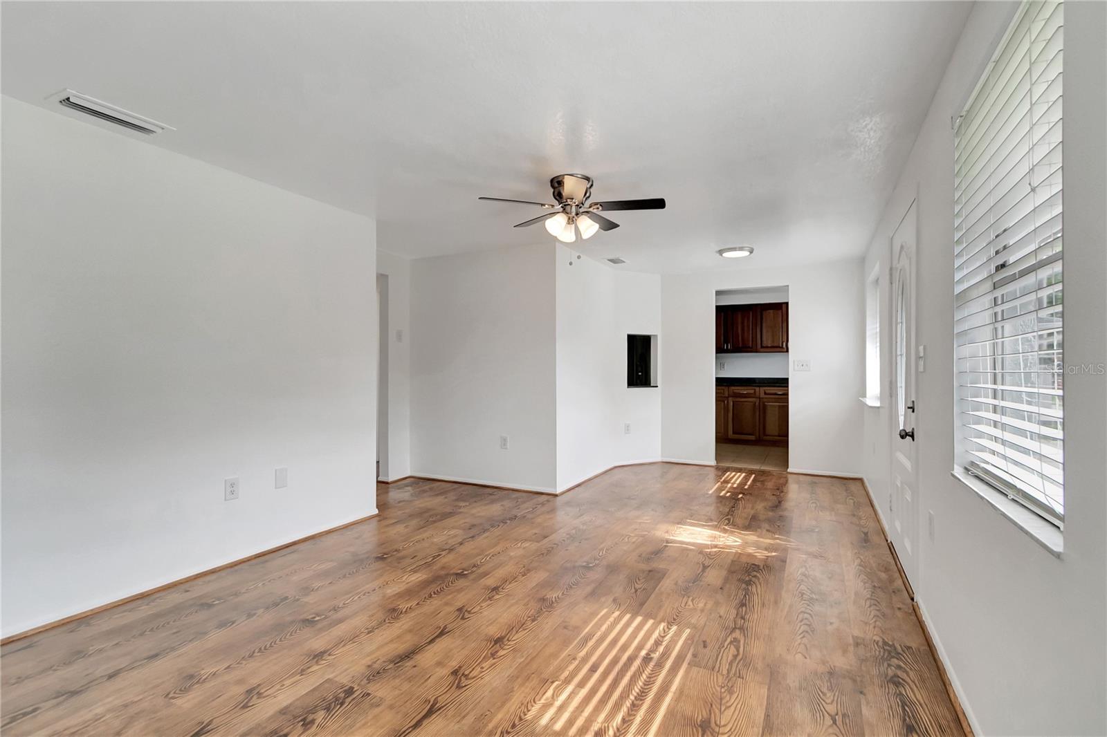 Image 5 of 28 For 3929 Cochise Terrace