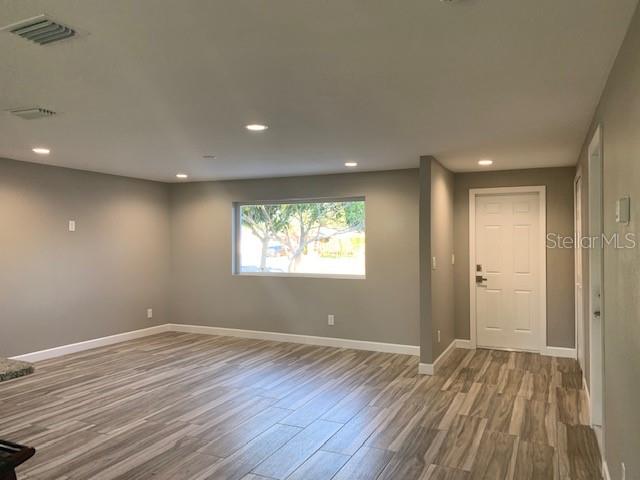 Image 6 of 24 For 7440 1st Street N