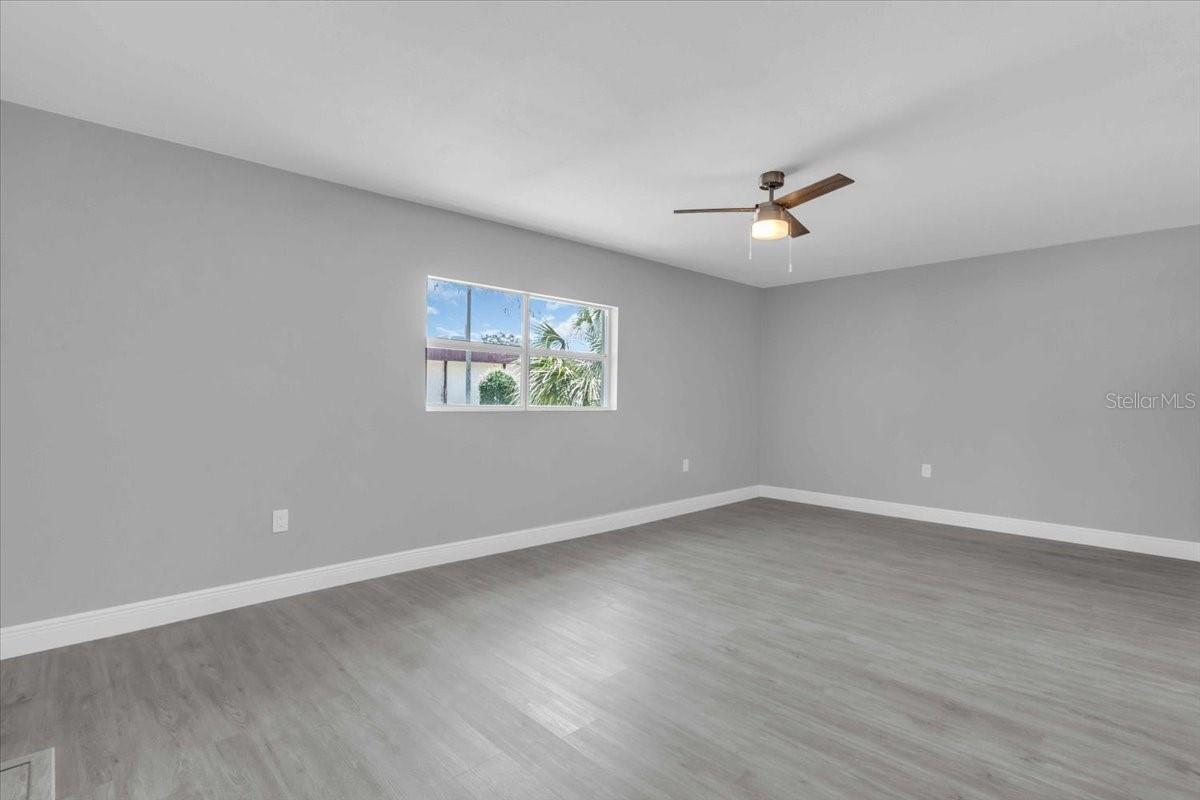 Image 17 of 40 For 2711 22nd Avenue