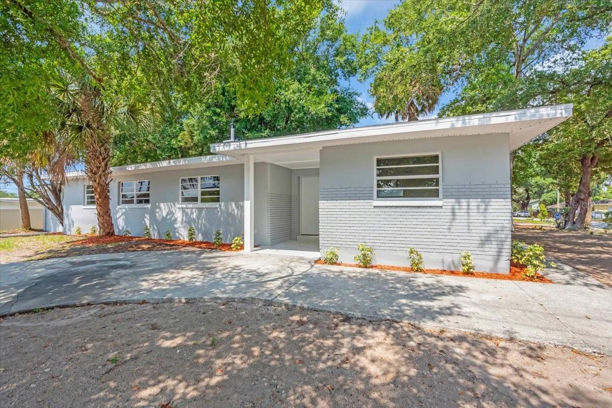 Image 6 of 40 For 2711 22nd Avenue