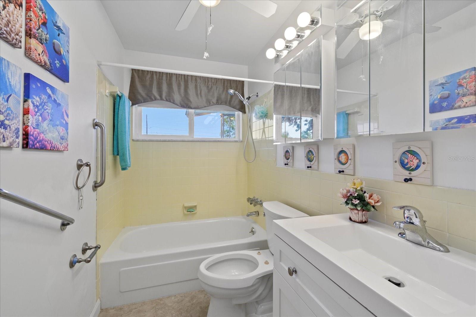 Image 19 of 32 For 9690 41st Street N 0