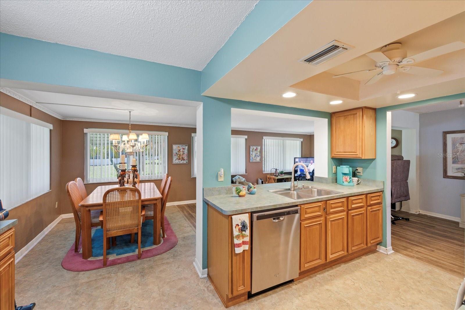 Image 22 of 32 For 9690 41st Street N 0