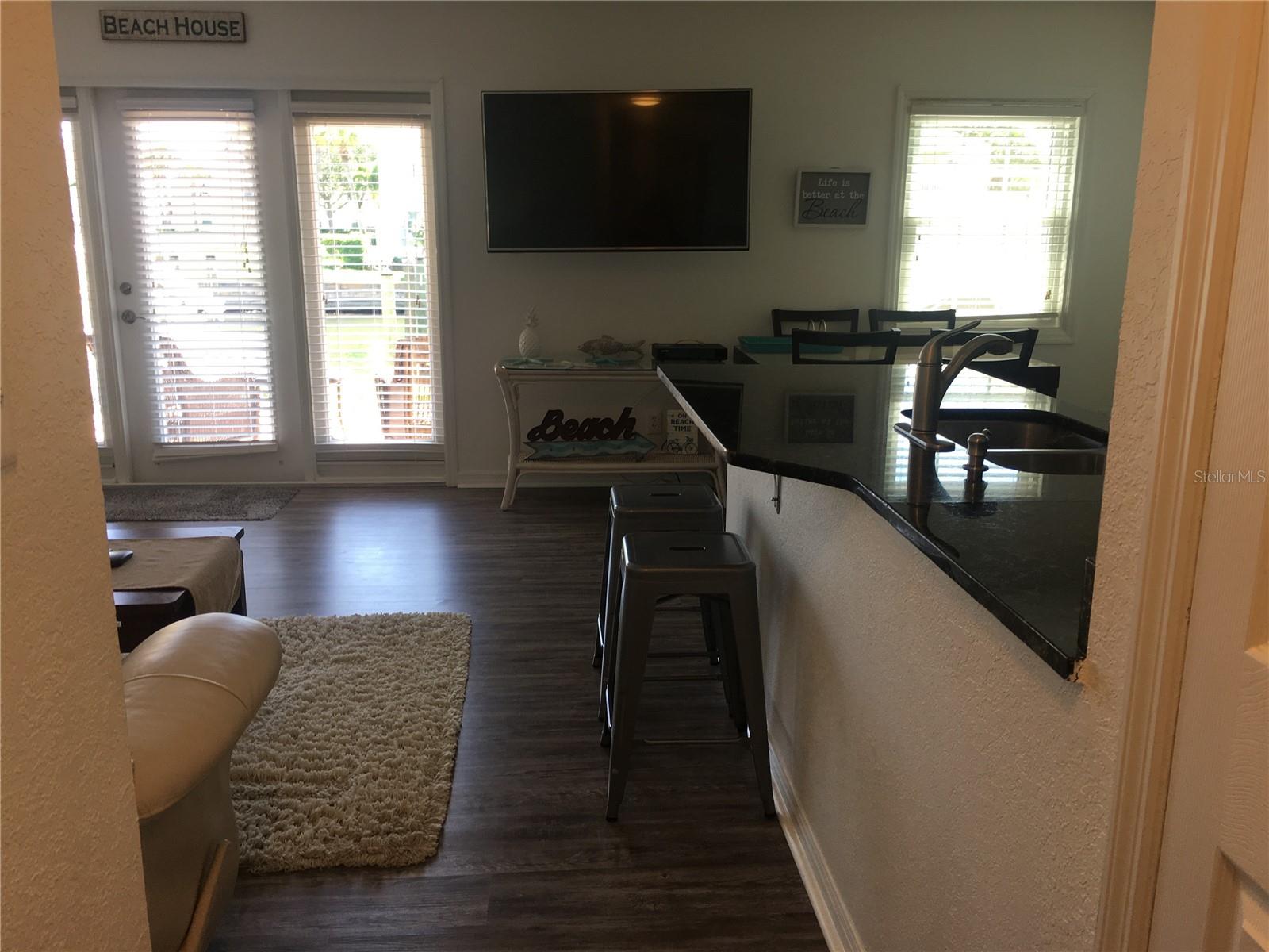 Image 19 of 19 For 5174 Beach Drive Se B