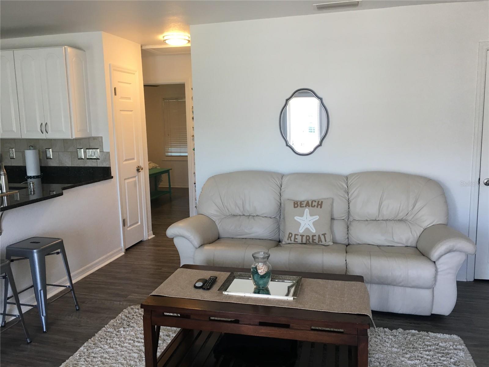 Image 4 of 19 For 5174 Beach Drive Se B