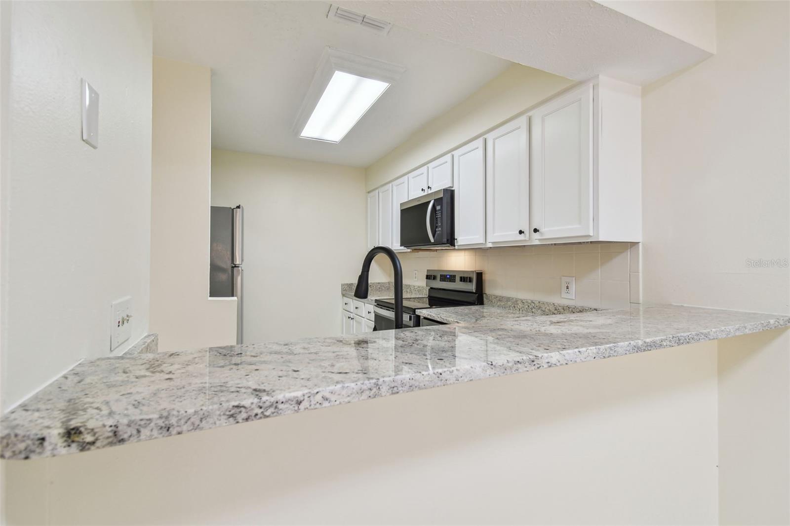 Listing photo id 9 for 9473 Forest Hills Place