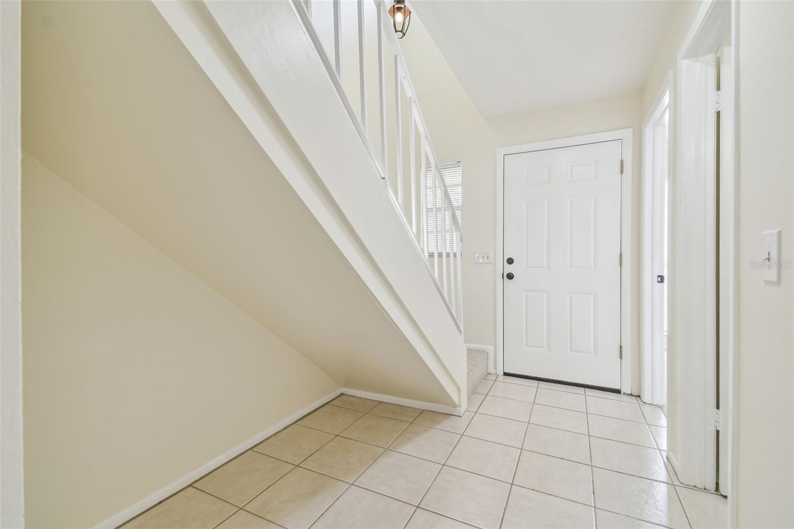 Listing photo id 13 for 9473 Forest Hills Place