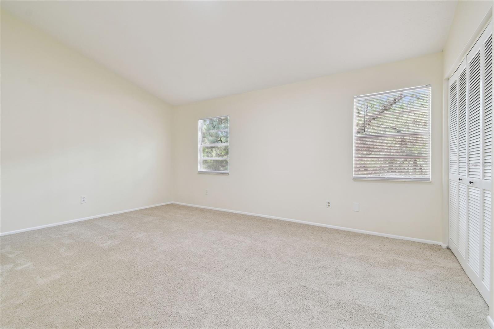 Listing photo id 21 for 9473 Forest Hills Place