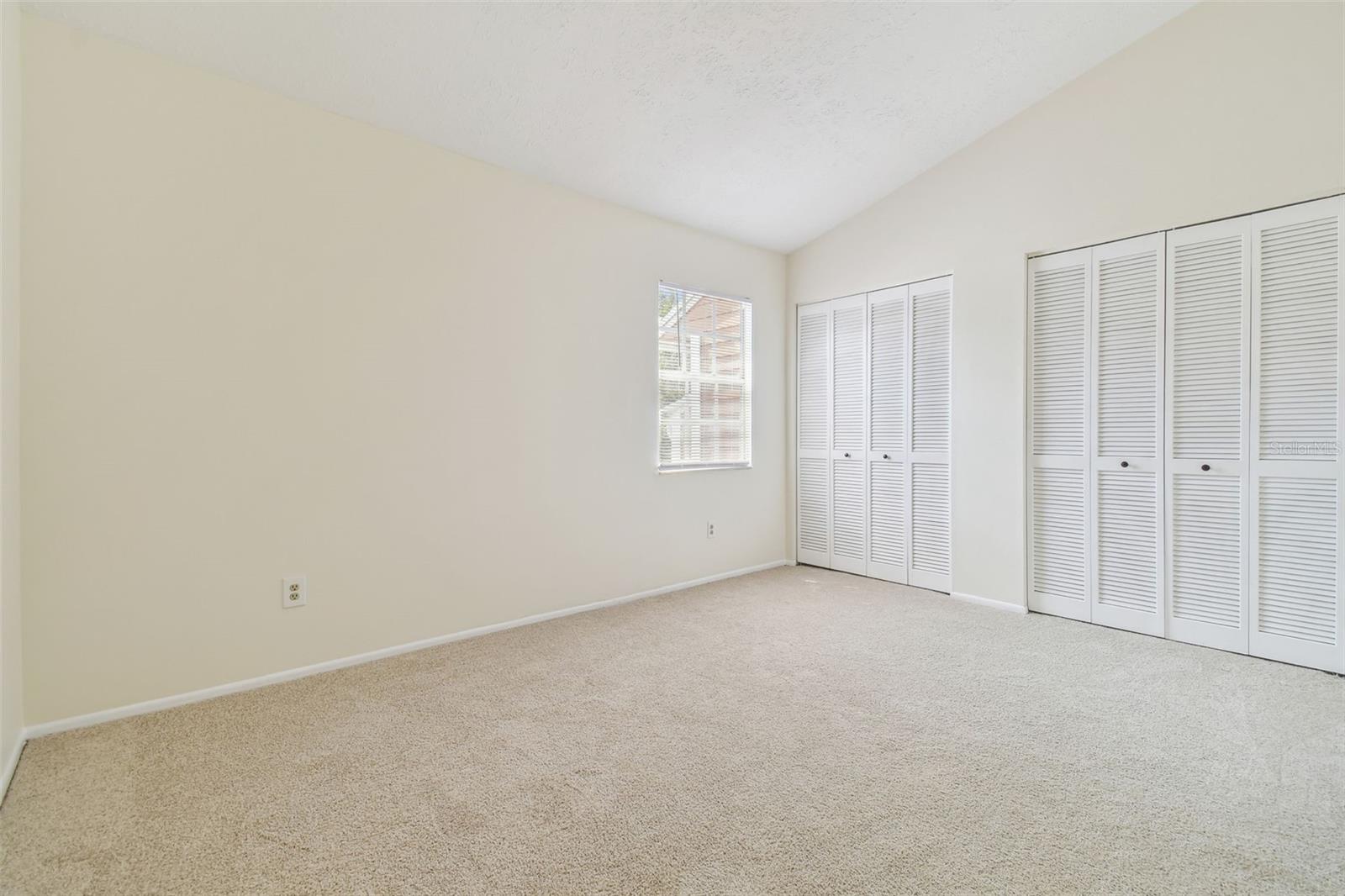 Listing photo id 26 for 9473 Forest Hills Place