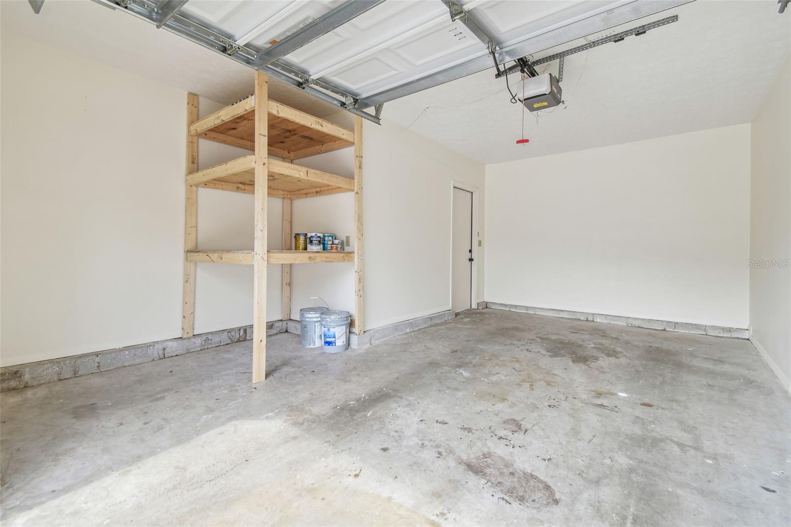 Listing photo id 30 for 9473 Forest Hills Place
