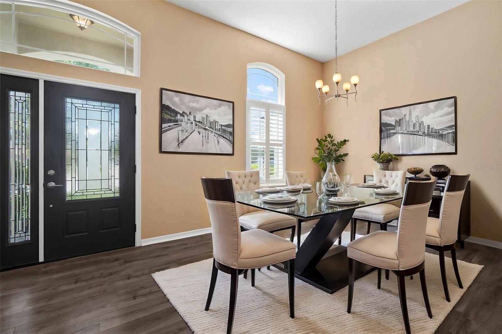 Listing photo id 9 for 1226 Baycrest Drive
